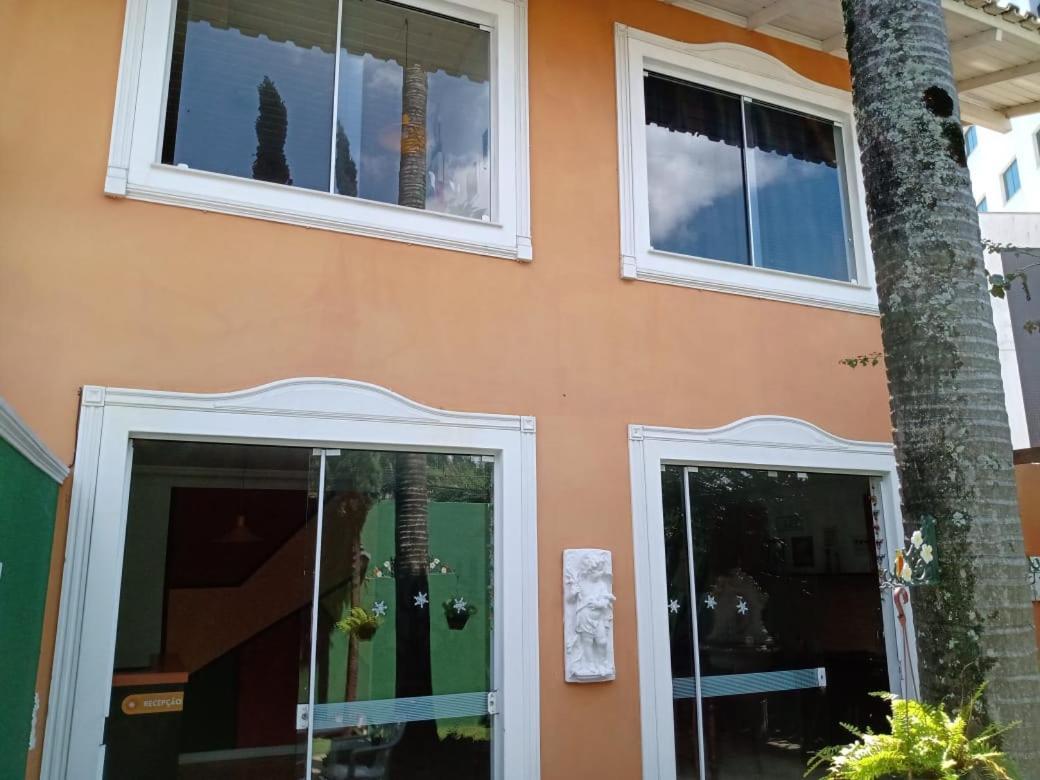 Insta Hostel Floripa Florianopolis Exterior photo